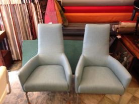 2 stoelen meubelstoffering